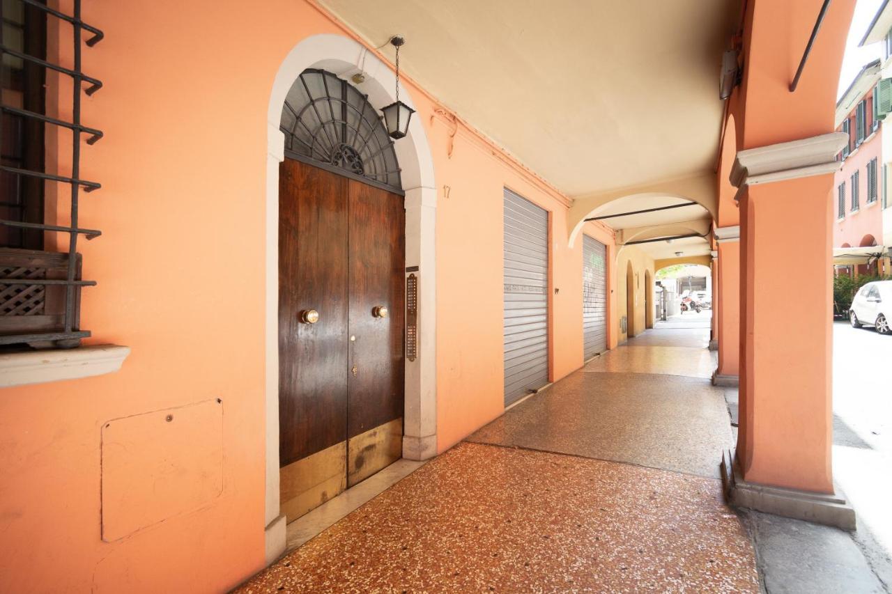 Housmart San Carlo 17 Apartment Bologna Bagian luar foto