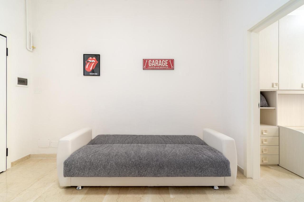 Housmart San Carlo 17 Apartment Bologna Bagian luar foto