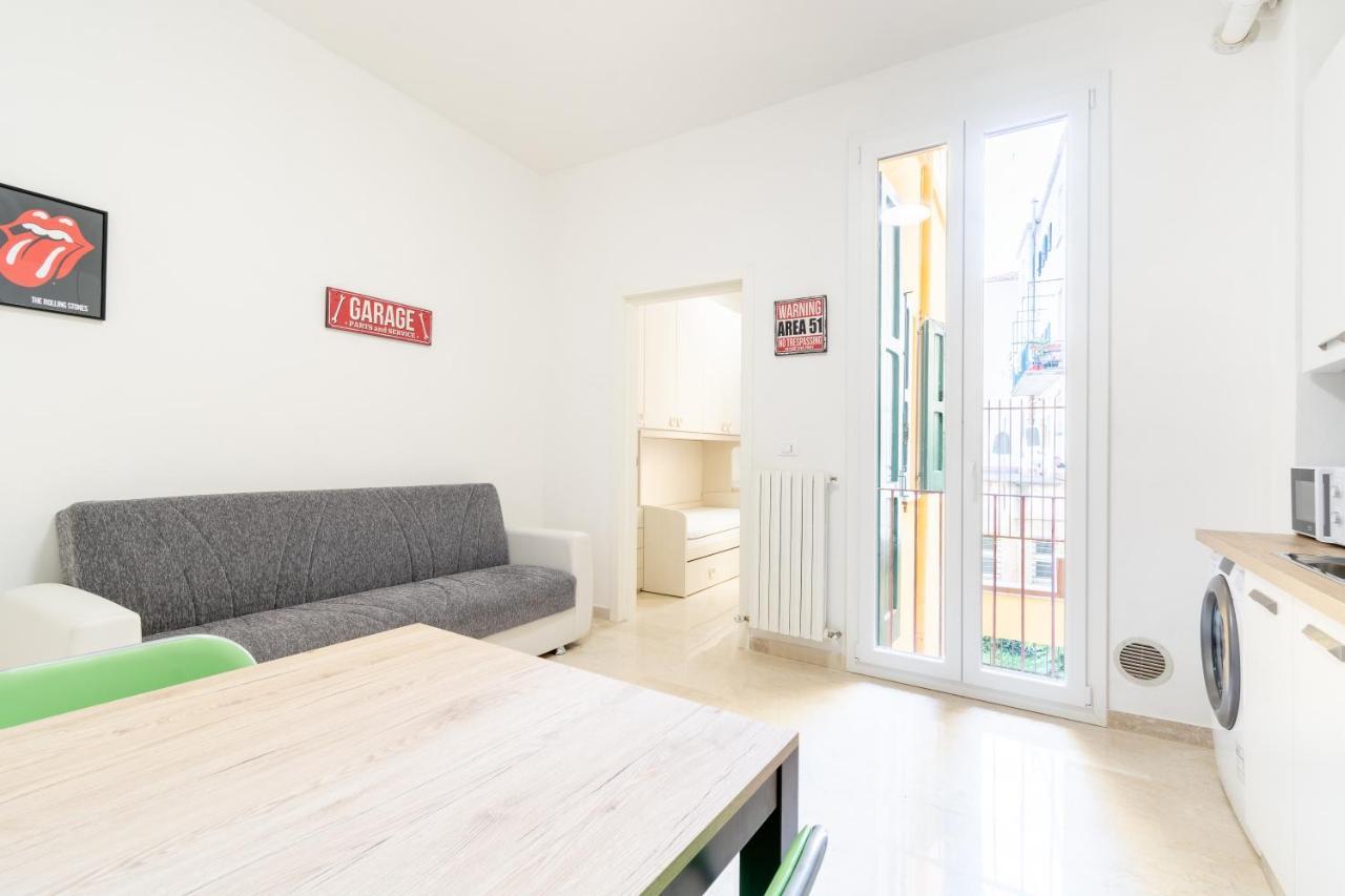 Housmart San Carlo 17 Apartment Bologna Bagian luar foto